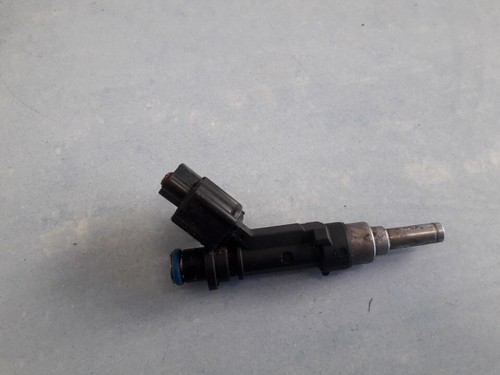 Toyota Yaris 2004 Fuel Injector 0280158213, 23209-47010  232094701 #673595-39