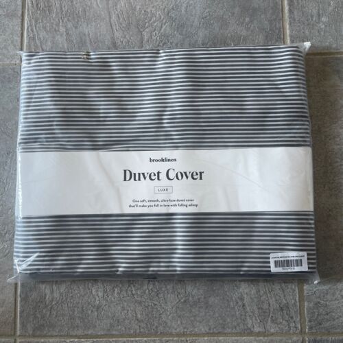 Brooklinen Classic Duvet Cover FULL/QUEEN | Striped Graphite (Retails 160)