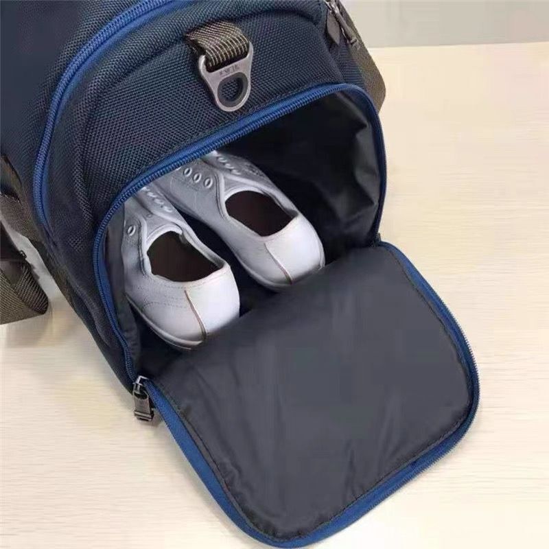 TUMI Maxwell Boston Bag Gym Sports Outdoor Travel 2 Colors TUMI Maxwell Boston Bag Gym Sports Outdoor Travel 2 Colors