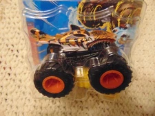 2024 New TIGER SHARK Hot Wheels Monster Truck w/ CRUSHABLE CAR