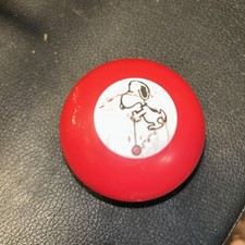 VINTAGE UNITED FEATURE SYNDICATE "SNOOPY" PLASTIC RED YO-YO No String