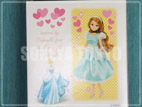 Esclusiva bambola moda Tokyo Disney Resort TDR CENERENTOLA e MINNIE SET MOUSE - Foto 7 di 11