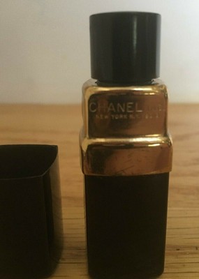 chanel black perfume