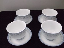 SET OF 4 Vintage Asian Tea Cups and Saucers Blue  White
