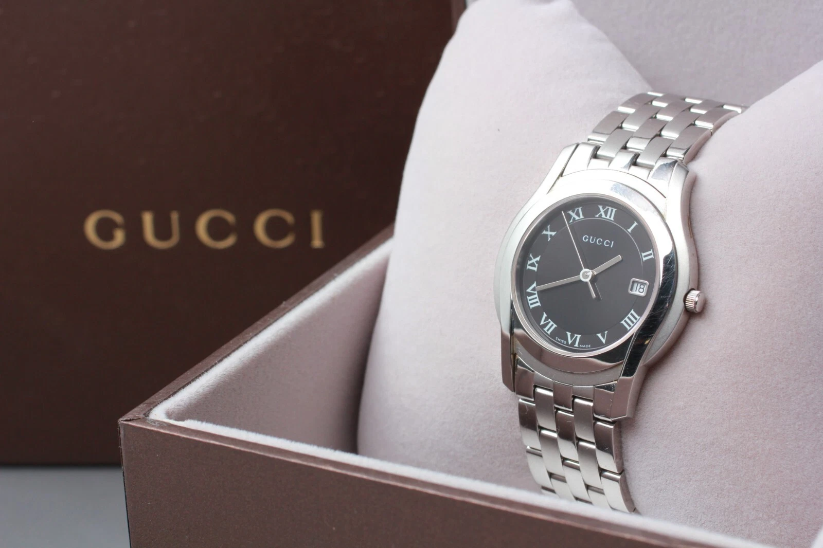 [N COMME NEUF] GUCCI 5500M 35mm montre unisexe homme femme cadran noir suisse authentique
