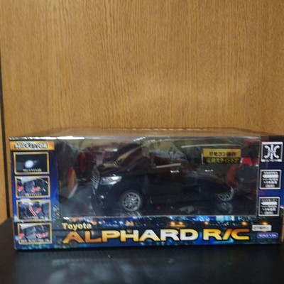 ALPHARD R/C White