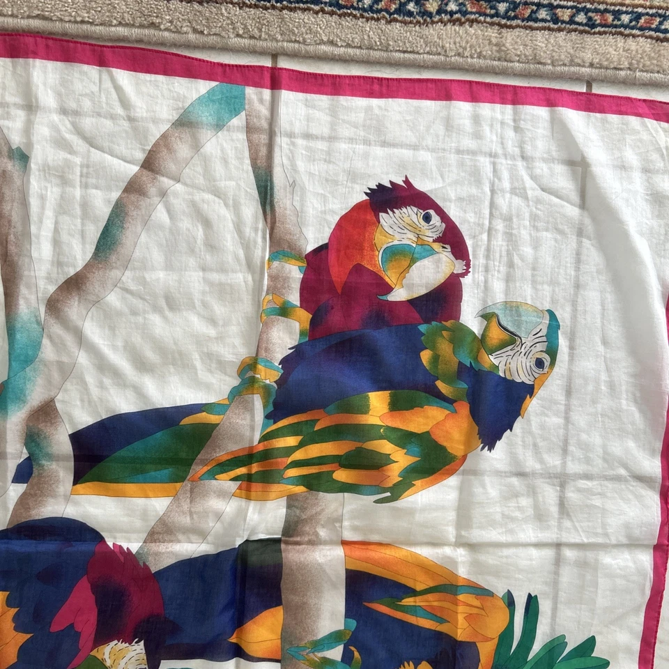 Bufanda vintage Ginnie Johansen aves tropicales flores algodón hecha en Japón 34 pulgadas Foto 2 de 4