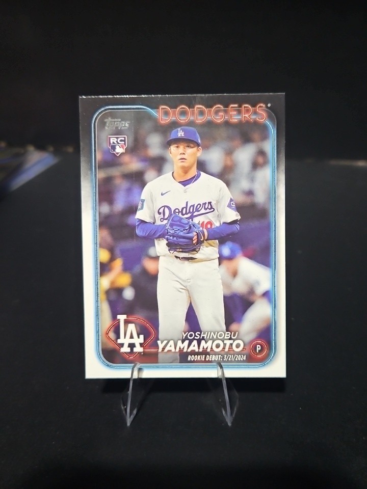 2024 Topps Update Yoshinobu Yamamoto Rookie Debut #US149 (C)