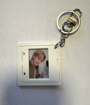 BTS ARIRANG ALBUM WEVERSE SHOP POB SELFIE FILM MOUNT KEYRING