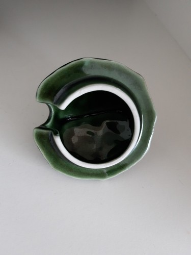 Vintage John Buck Portuguese Majolica Cabbage Leaf Lidded Condiment Pot & Spoon - Picture 5 of 7