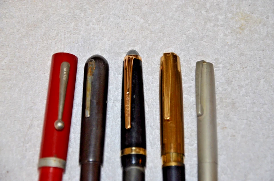 Cantidad 5 PLUMAS ESTILOGRÁFICAS VINTAGE, pluma y lápiz - LOTE Foto 2 de 4