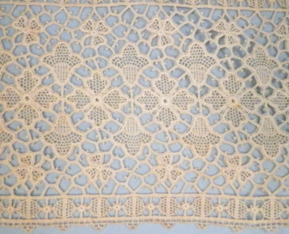 Borde de encaje de guipur 4,75 yardas. Color crema 6 pulgadas. Diseño floral ancho vintage Foto 2 de 4