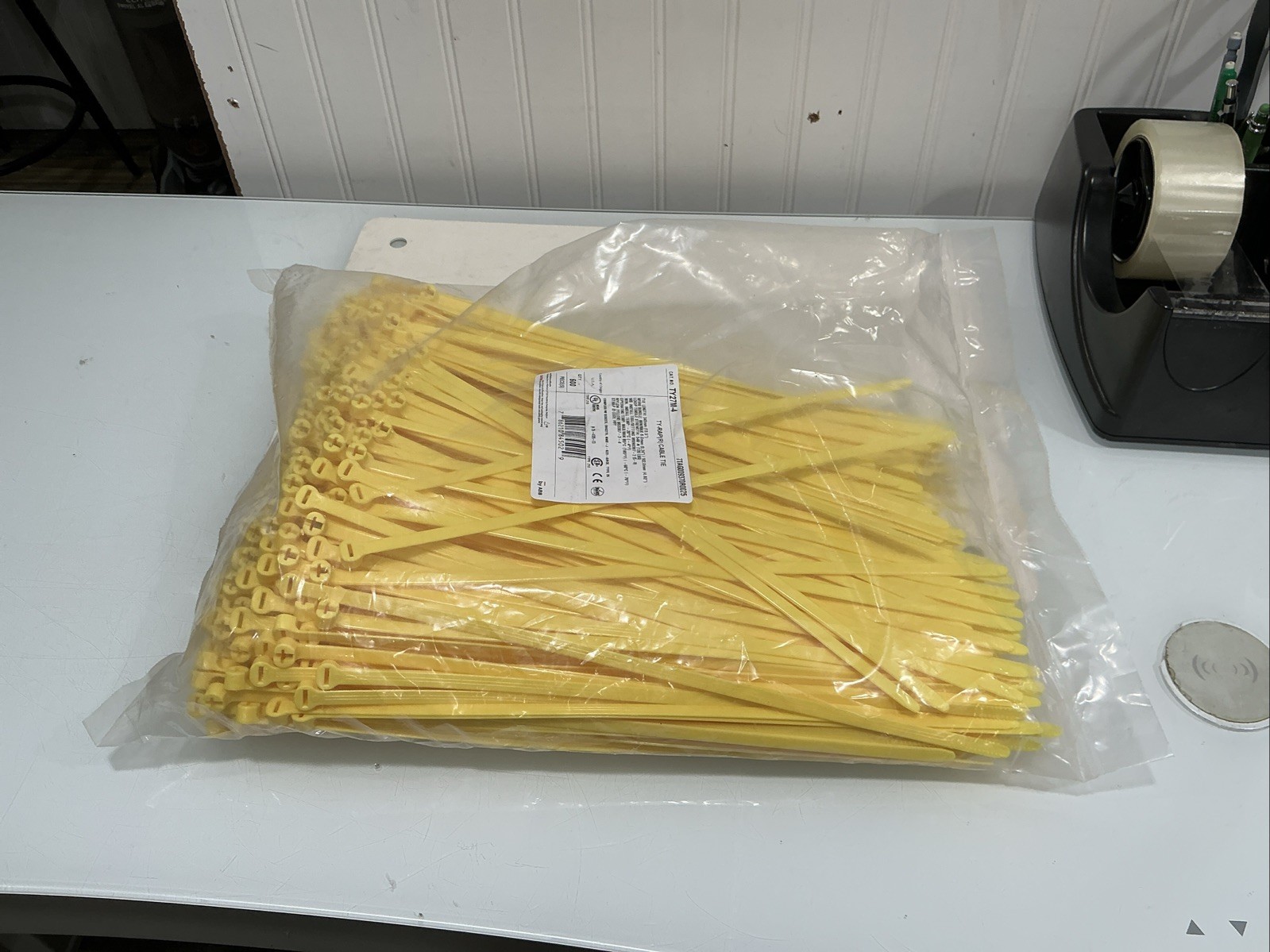 ABB Ty-Rap TY27M-4 Yellow Cable Ties, 7TAG009370R0025 (Qty 500)