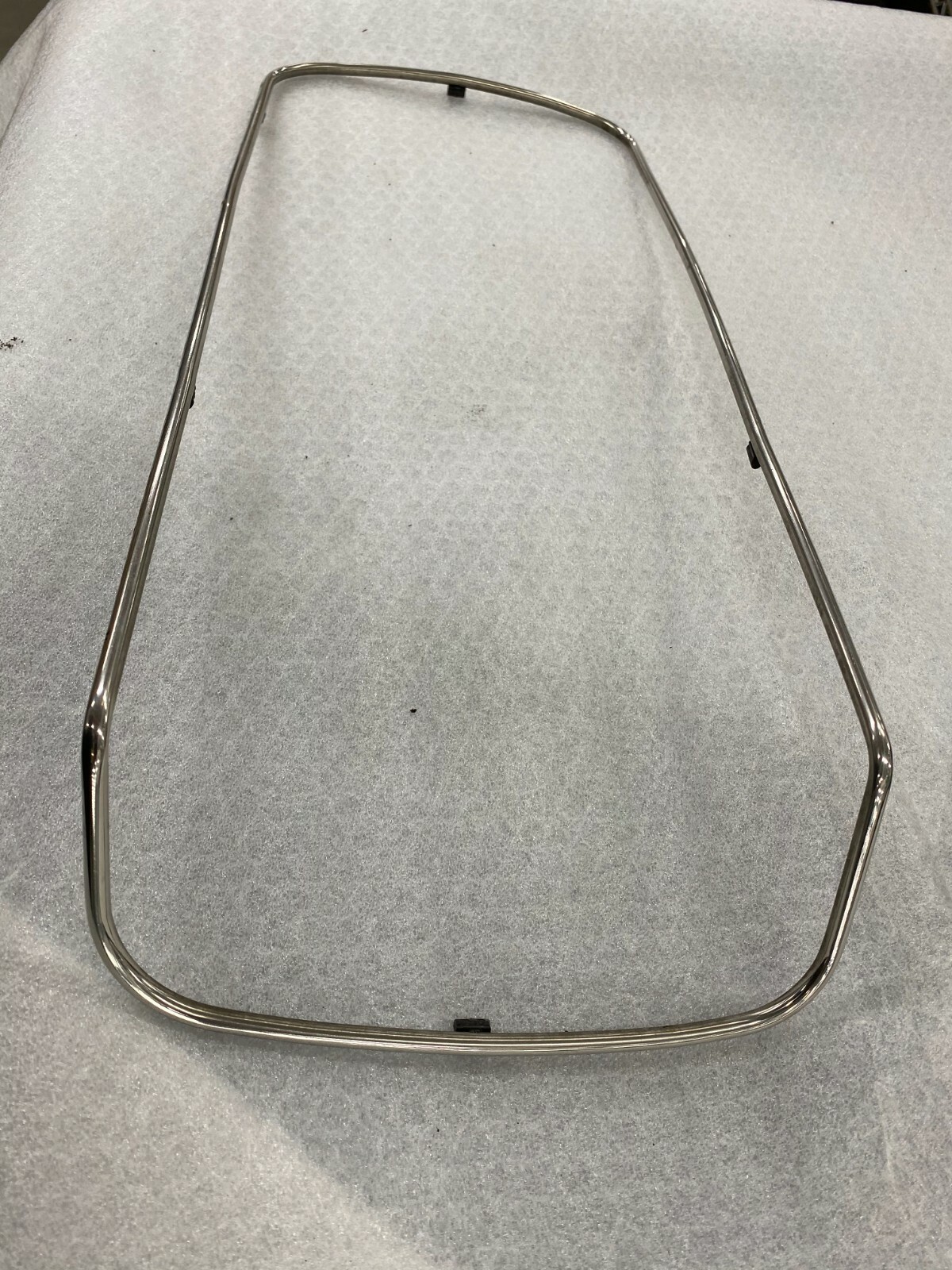 1984 ROLLS ROYCE SILVER SPUR LEFT HEADLIGHT TRIM RING