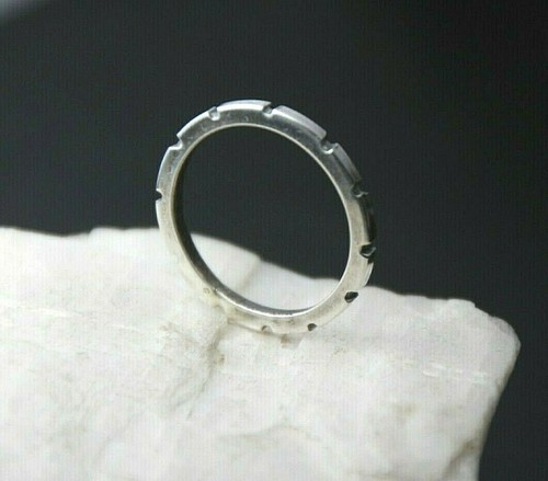Anello in argento sterling .925 massiccio intagliato fascia ingranaggi misura 8,5 uomo donna unisex - Foto 2 di 6