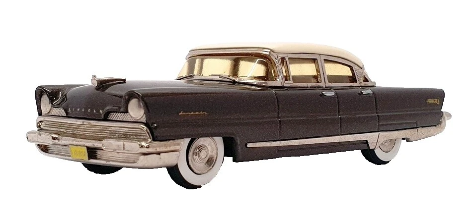 Lincoln White Metal Contemporary Manufacture Diecast Cars
