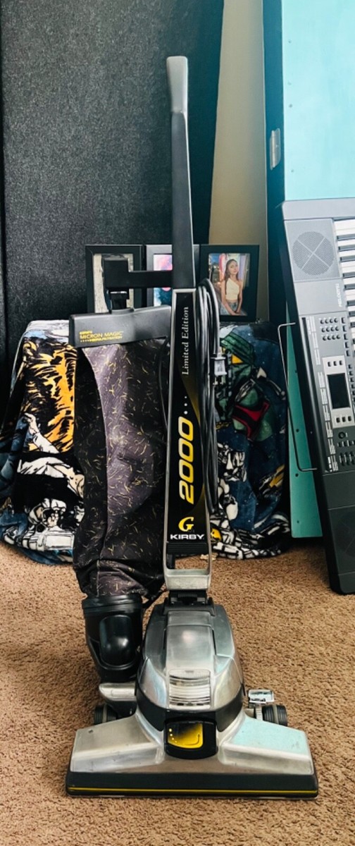 ポンポン様9【1980】バンビ  カリフラワージェイド Kirby G 2000 Limited Edition Upright Vacuum Cleaner G6D Micron