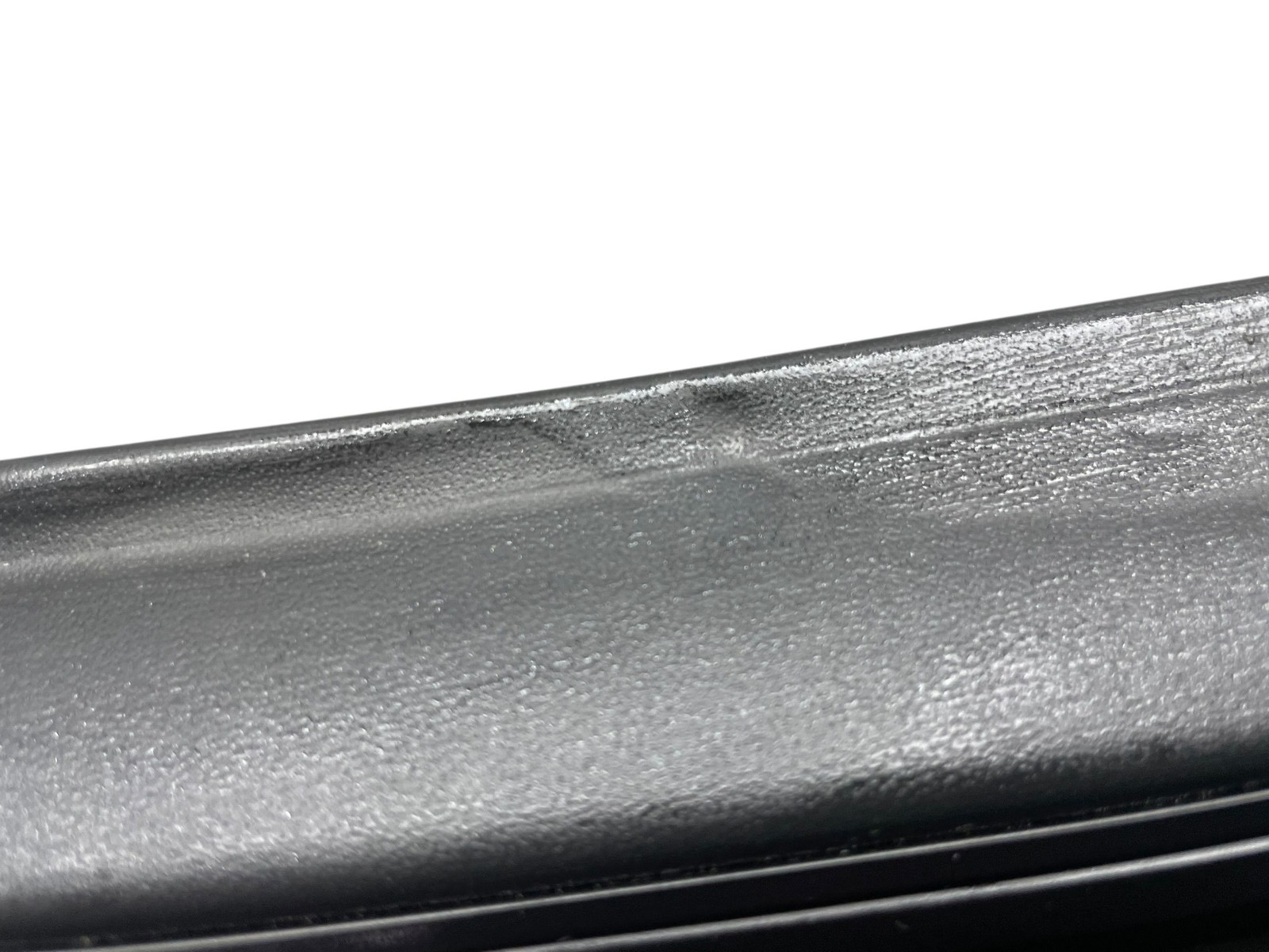 2013-2019 BENTLEY FLYING SPUR 4W 223B FRONT DASH DEFROSTER GRILLE TRIM *INDENTS*