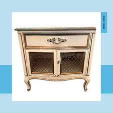 HENREDON, bedside table, French County, vinta...