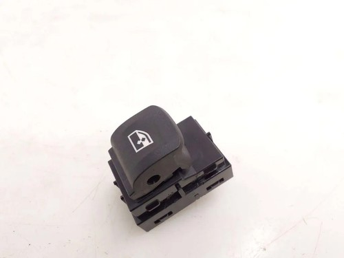 BMW 3 Touring G21 Schalter für Fensterheber hinten rechts 7950756 2.00 33334669