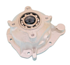 231 C Gmc Transfer Case Rear Bearing Retainer C-172266 231 C Gmc Transfer Case Rear Bearing Retainer C-172266