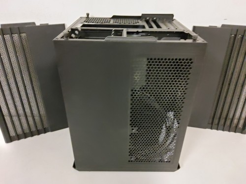 NZXT H200i Mini ITX Gaming Computer PC Case *READ DESC* - Picture 3 of 9