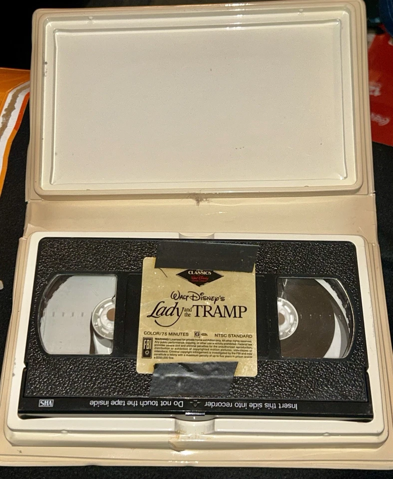 1987 Walt Disney’s Lady and the Tramp The Classics Black Diamond VHS RARE #582 - Image 3 of 3