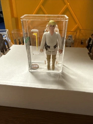 1977 Star Wars Luke Skywalker H.K.  (Dark Pants Variant) AFA 80 New Case !