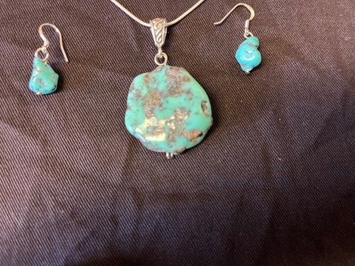 Turquoise nugget silver embedded necklace, earrings - Picture 8 of 8