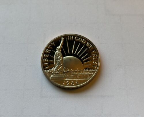 1986 Liberty PF. Silver Coin Box PARTIAL SET! Half Dollar Coa's Sleeve Coin Caps - Picture 3 of 5