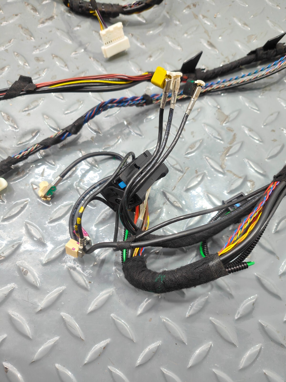 BMW 3 SERIES F30 F31 F80 M3 SAT NAV RADIO LCI TOUCH WIRING LOOM 