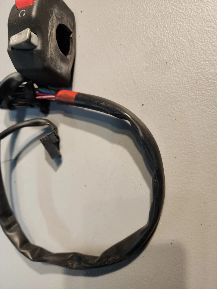 06-11 KAWASAKI NINJA ZX14 STARTER KILL ON/OFF INTERRUPTOR CONTROL 2006-2011 ZX-14 Foto 3 de 4