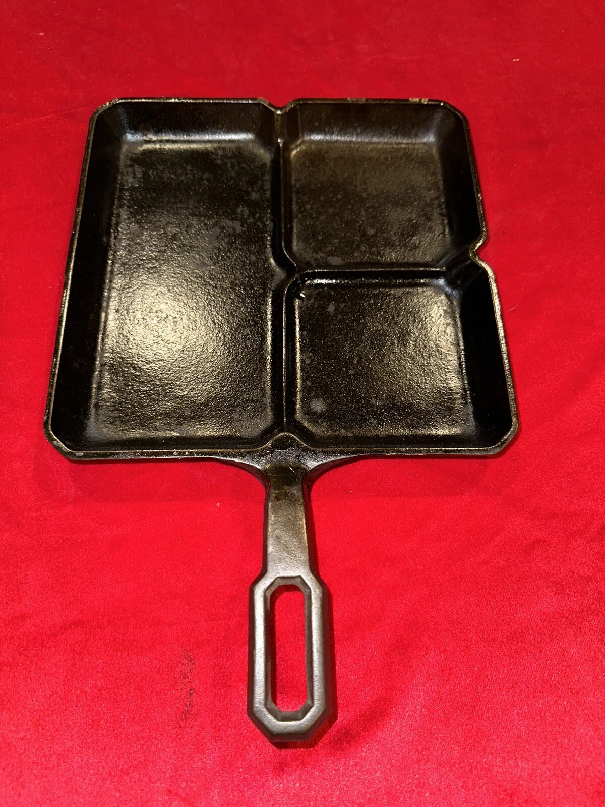 Vintage Griswold #666 Colonial Breakfast Skillet Cast Iron Pan