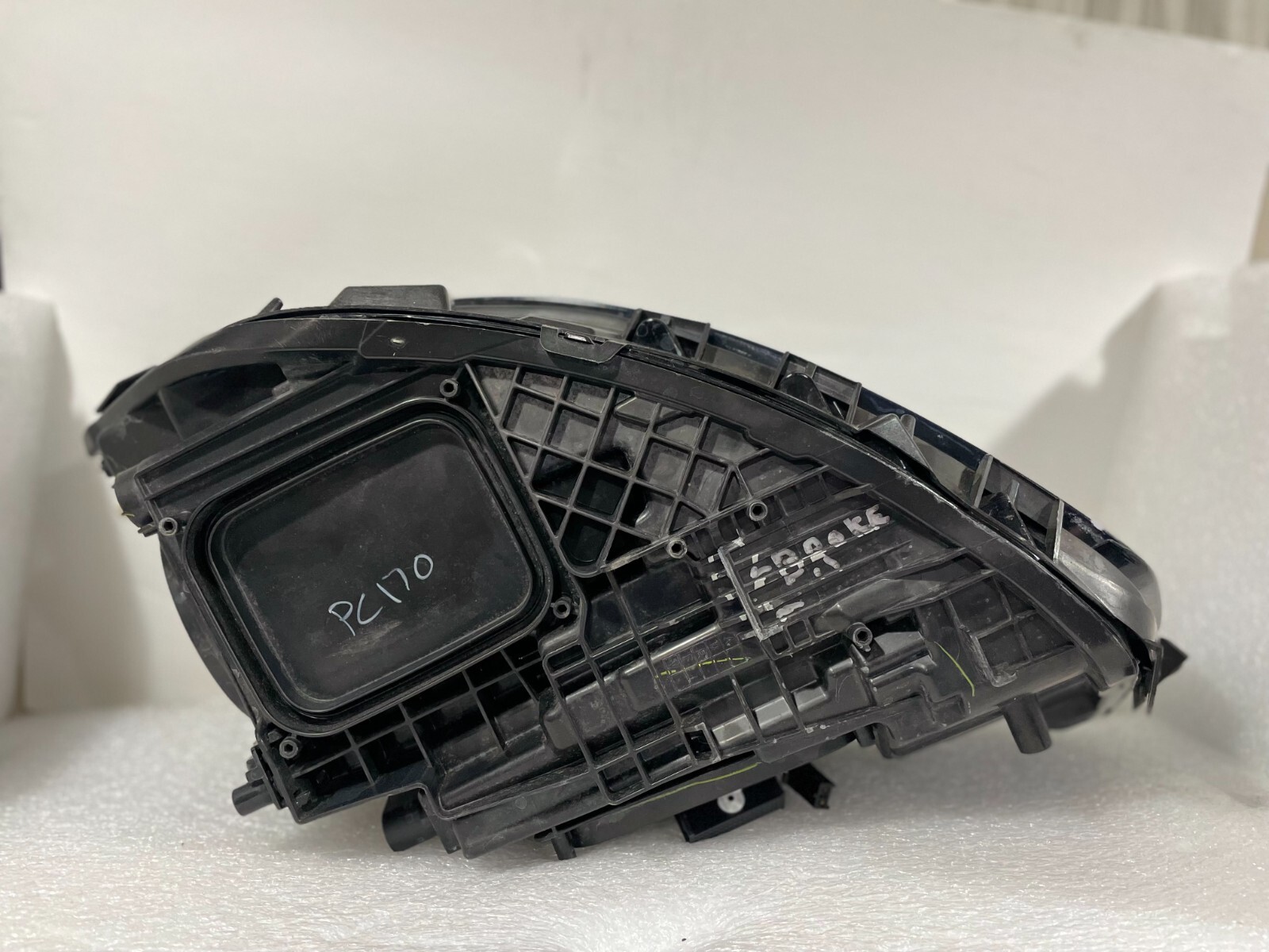 2019 - 2021 MERCEDES-BENZ A-CLASS W177 RIGHT LED BARE HEADLIGHT  