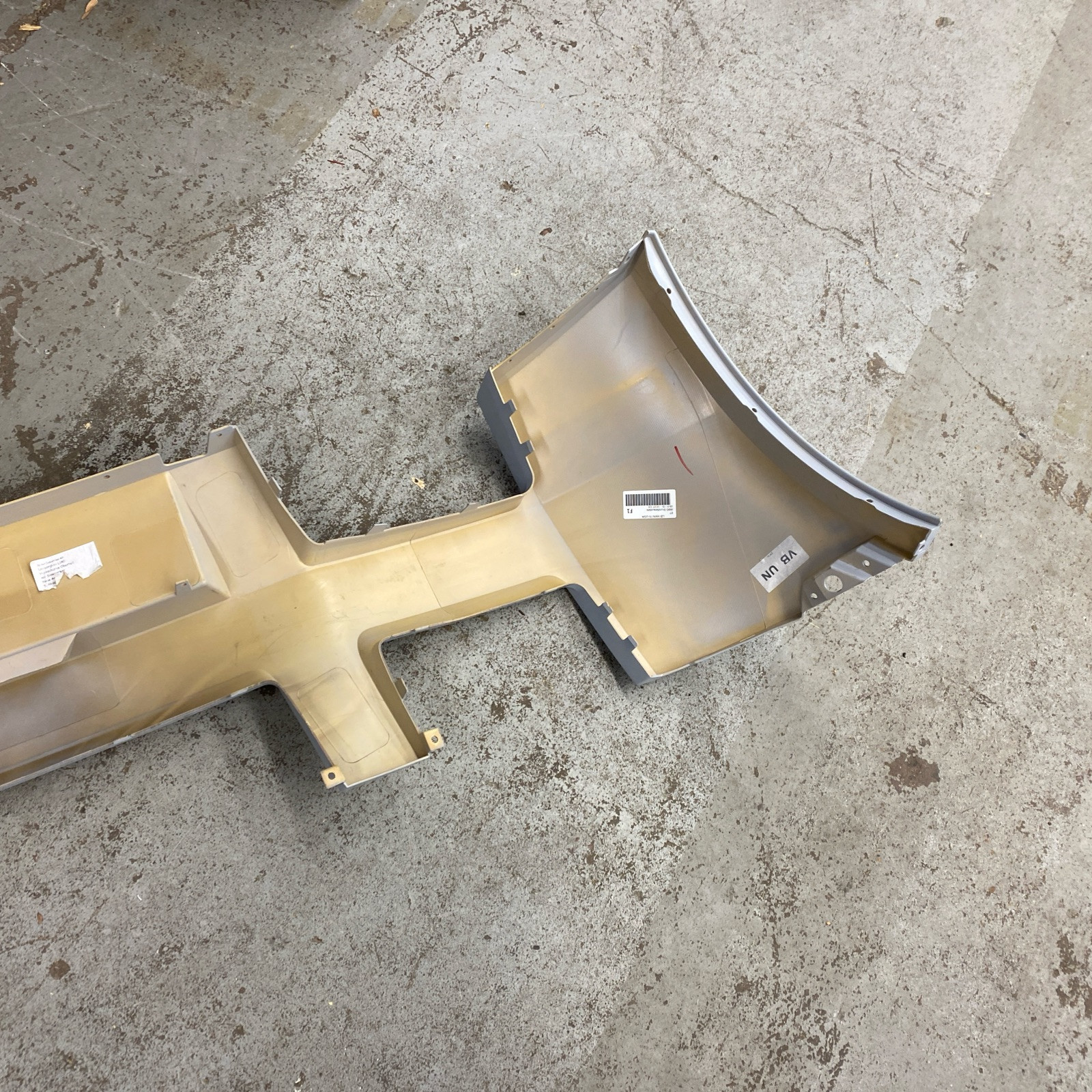 Lamborghini Gallardo 2004-08 front bumper cover only