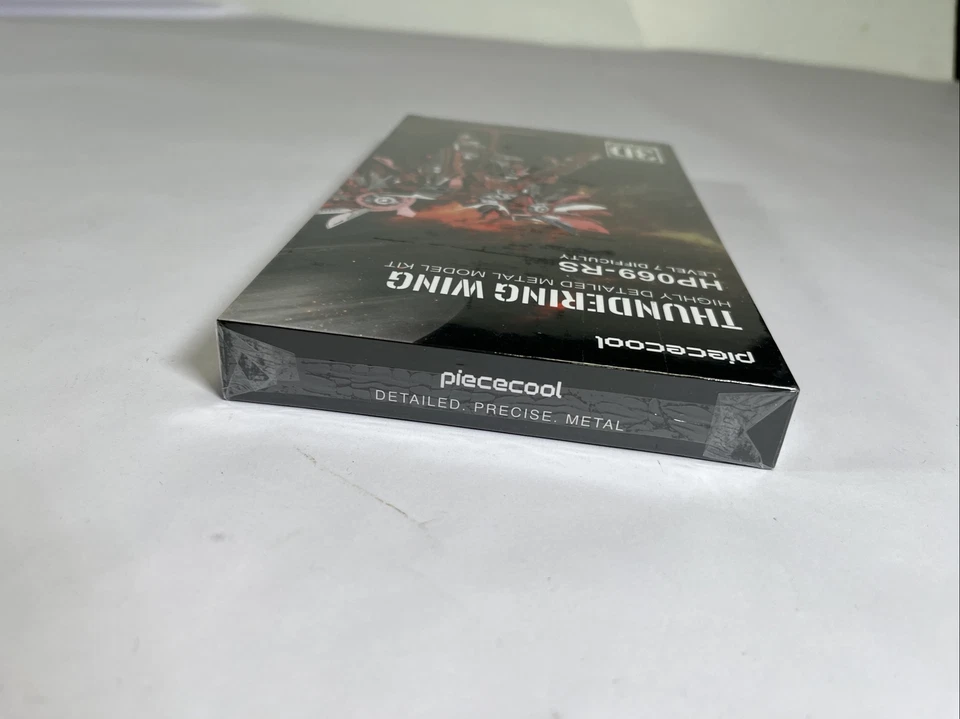 Piececool Rompecabezas de Metal 3D Ala Truenadora Modelo Kit de Construcción Juguete Foto 4 de 4