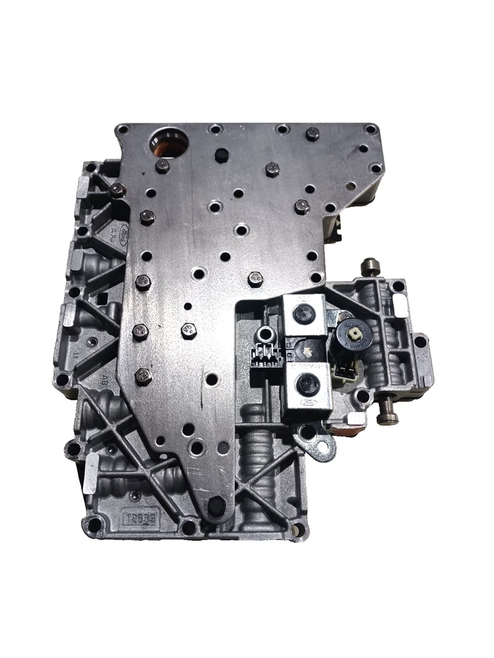 Cuerpo de válvula de transmisión Ford F150 4R70 / 4R75W 2000-2008 Ford Explorer PROBADO. Foto 2 de 3