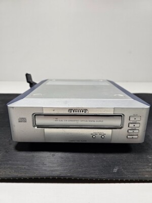 Aiwa XR-M99MK2 Compact Disc Stereo System   Used Fully Working Includes Cable
