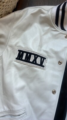 ジャケット・アウター leather sleeve varsity jacket white L Men's Varsity White Wool Body White Faux Leather Sleeves Jacket