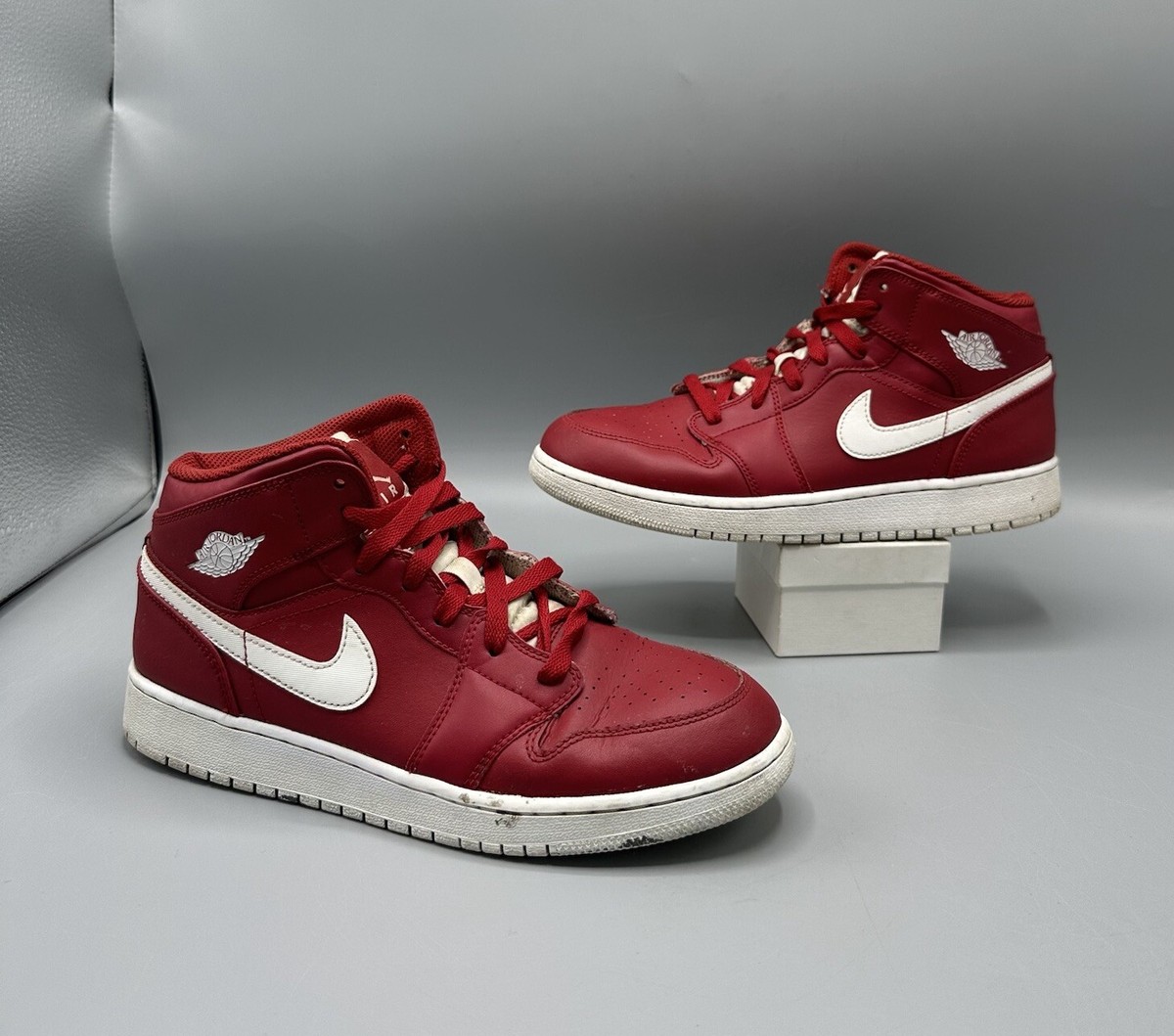 air jordan 1 mid gym red price