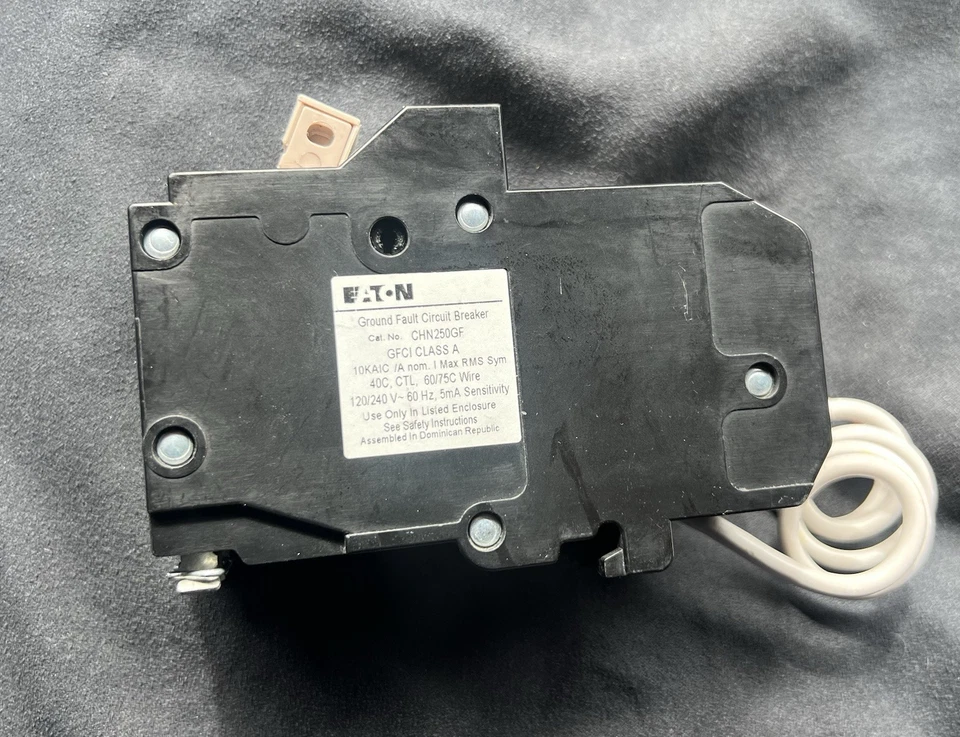 Eaton 50A GFCI TYPE CH CHN250GF (used) - Image 2 of 2