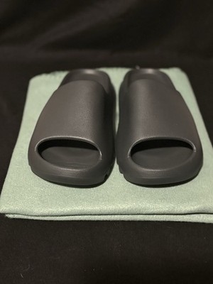 Yeezy Slides US Size 10 Black