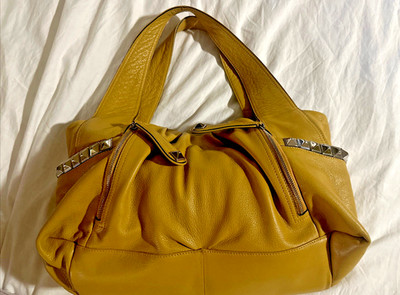 B. MAKOWSKY Shoulder Bag Mustard Pebbled Leather Studded Hobo Silver Hardware L