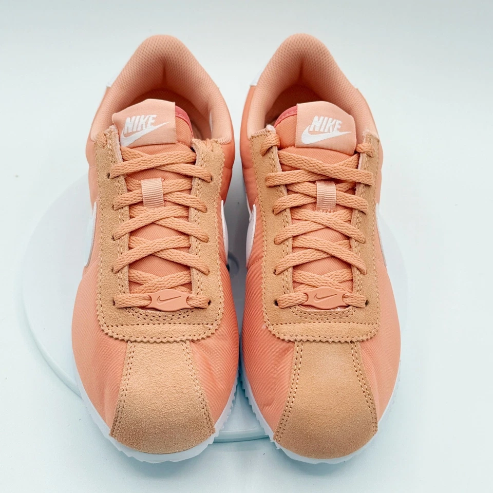 Nike Cortez Zapatillas Niños Grandes Talla 5 Rosa Albaricoque Blanco IF1615-800 NUEVAS EN CAJA Foto 4 de 4