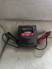 DURALAST DL-1200AC CAR STARTER  1200 PEAK AMP  (127946-6 JO BY114)