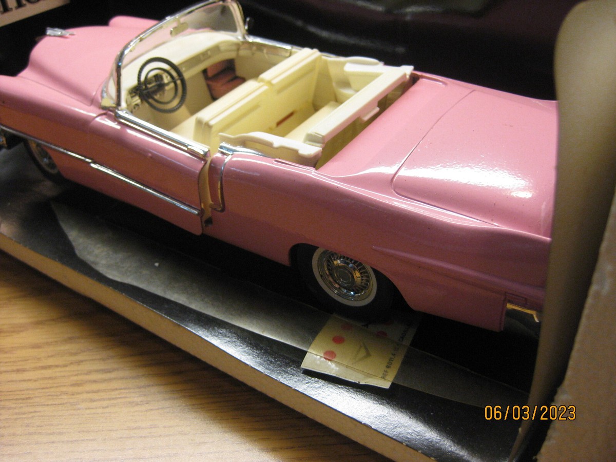 1/18 1955 CADILLAC ELDORADO CONVERTIBLE, IN PINK BY SOLIDO