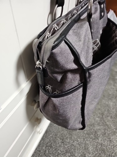 Carter’s Essence Gray Hues Rainfall Diaper Bag Tote Extra Large Baby Product - Picture 7 of 8