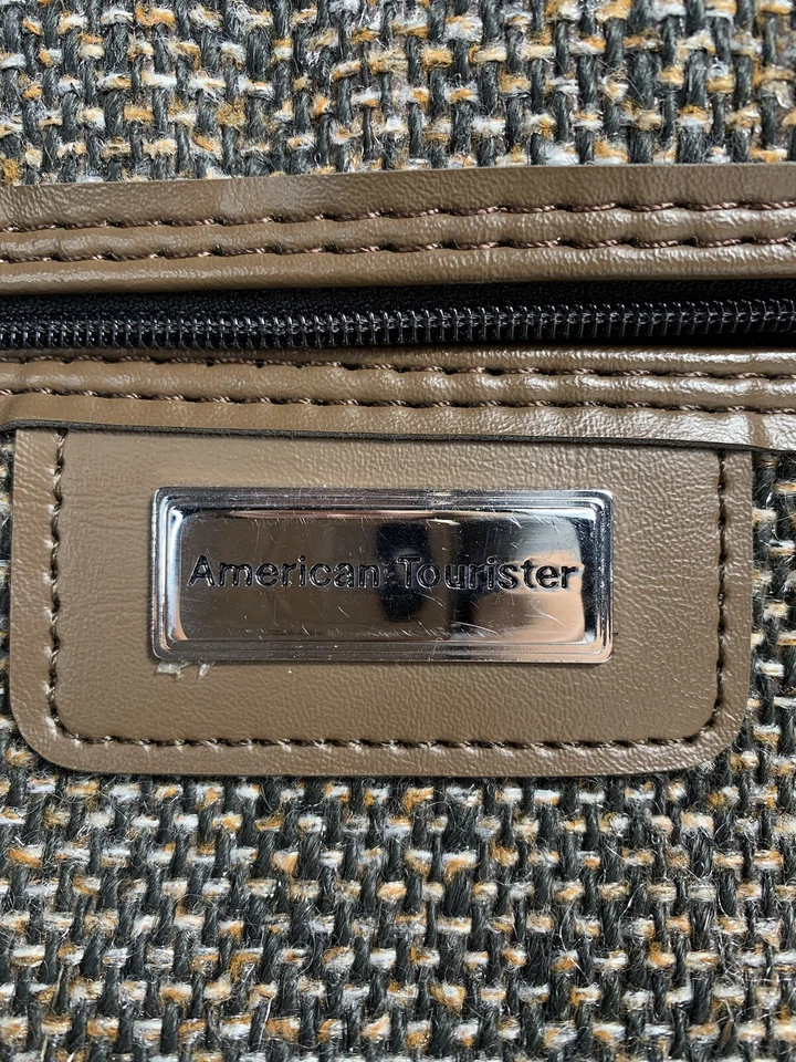 AMERICAN TOURISTER Vintage Carry-on Luggage Bag Brown Tweed Knit Bag With Strap - Image 2 of 4