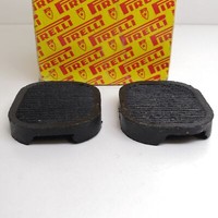 Pirelli Paar Pedalabdeckungen Bremse Kupplung Fiat 600 Multipla 600 DM 978012