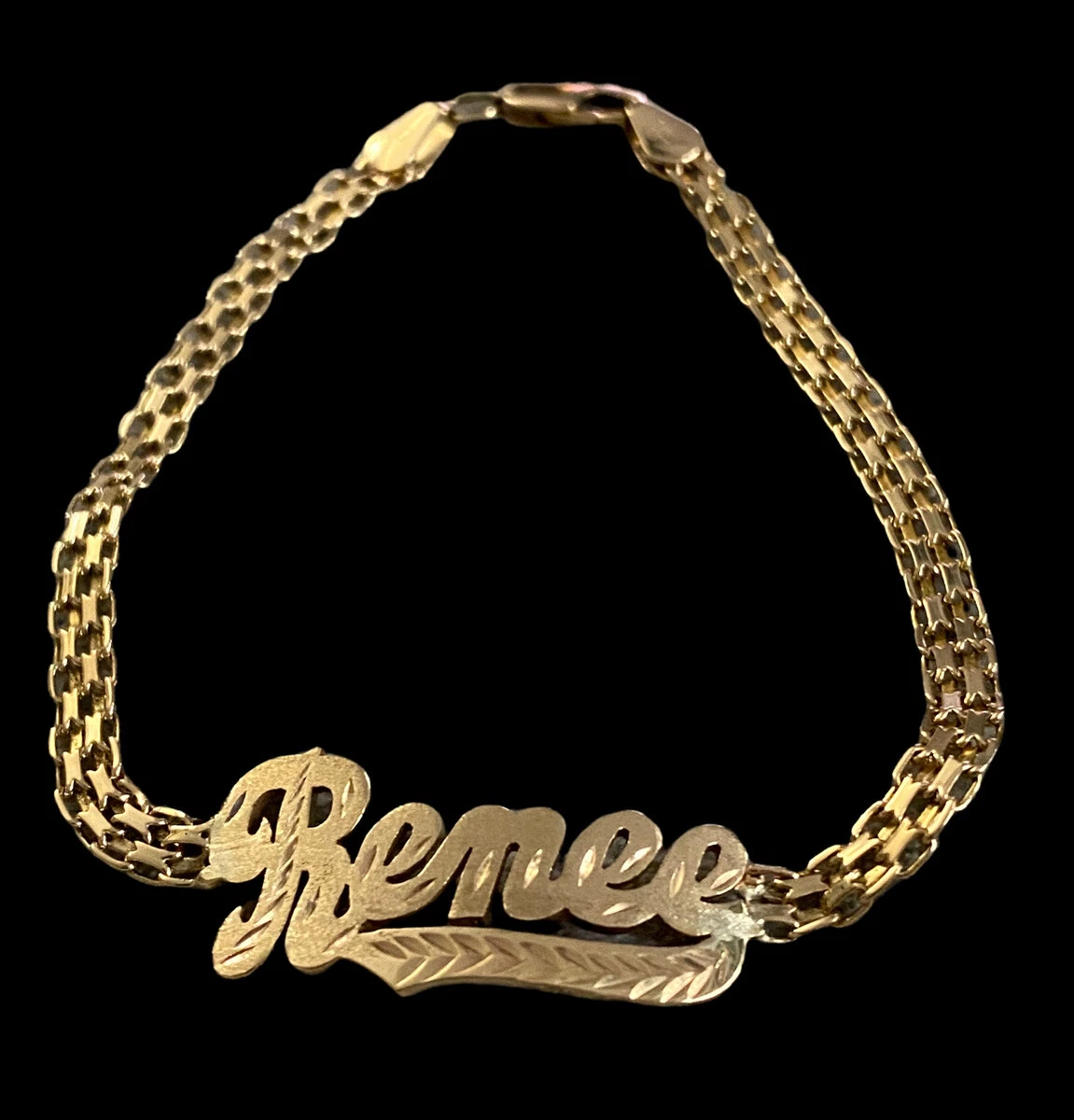 Gold bracelet hotsell with name plate
